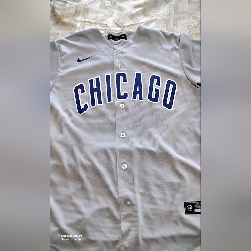 Chicago cubs official jersey size L